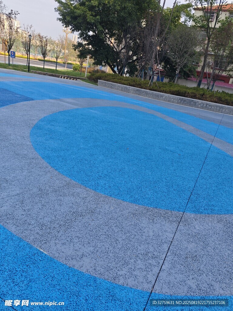 藍(lán)色環(huán)形戶外地面景觀