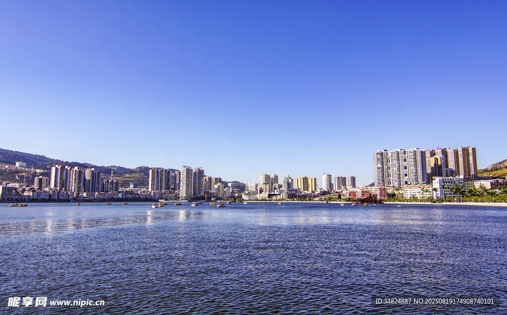 城市濱水風(fēng)光美麗景致