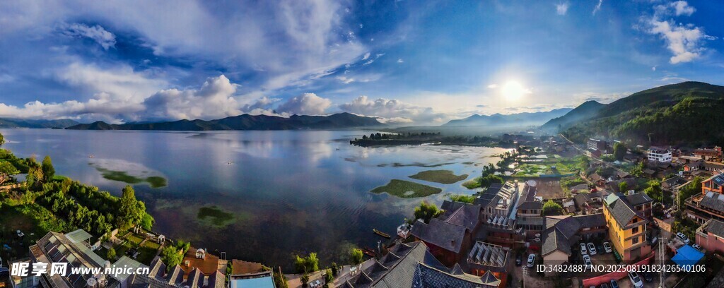 湖畔小鎮(zhèn)美景