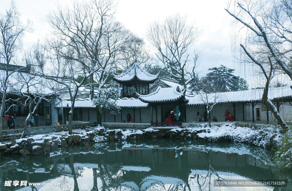 雪后中式園林靜謐美景