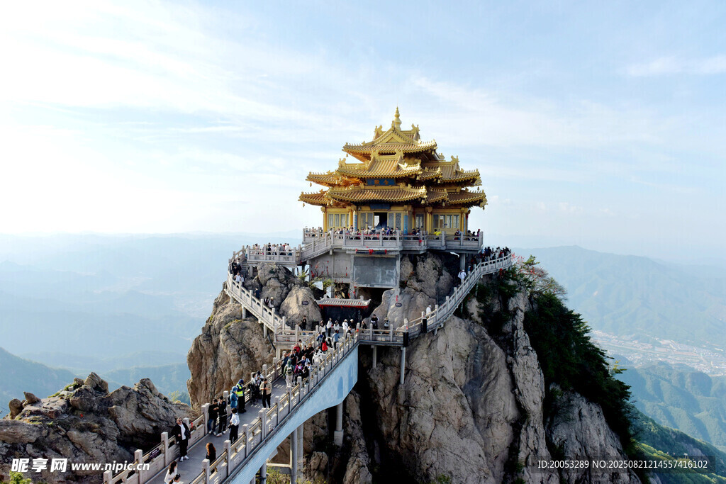 老君山金頂壯麗景觀