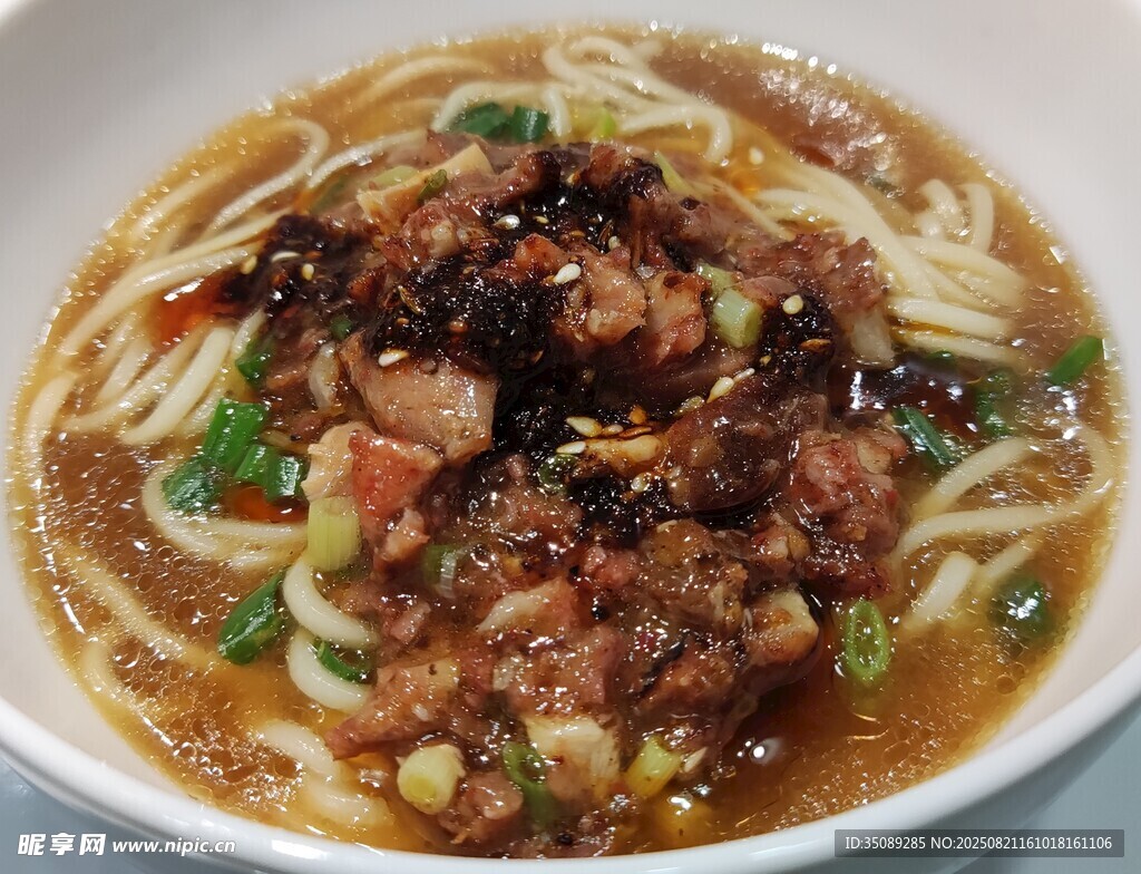 美味肉醬面