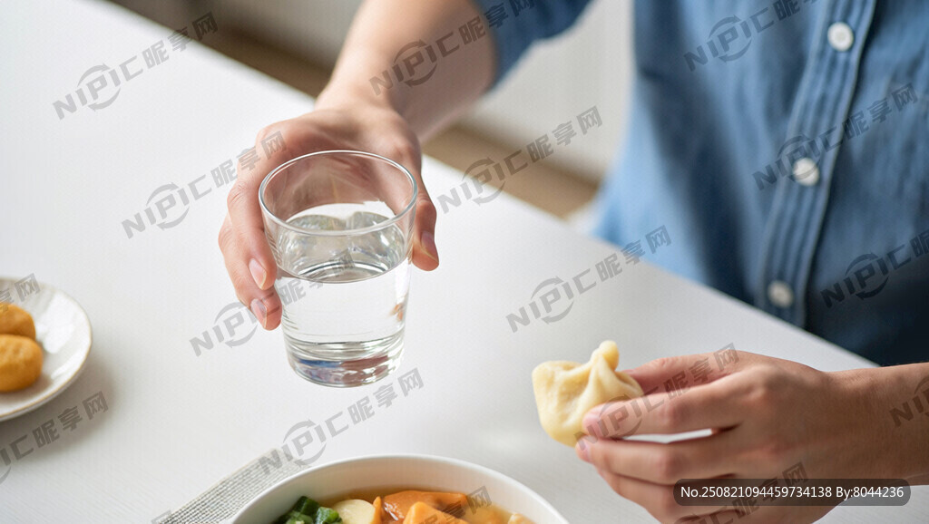 飲水動畫、清淡飲食圖片