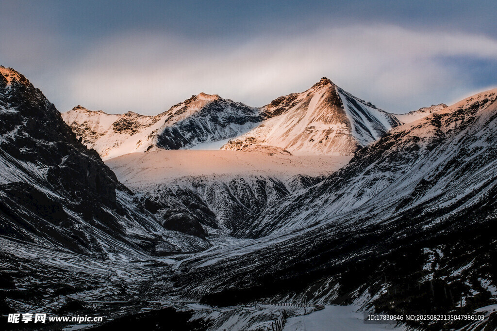 青海雪山