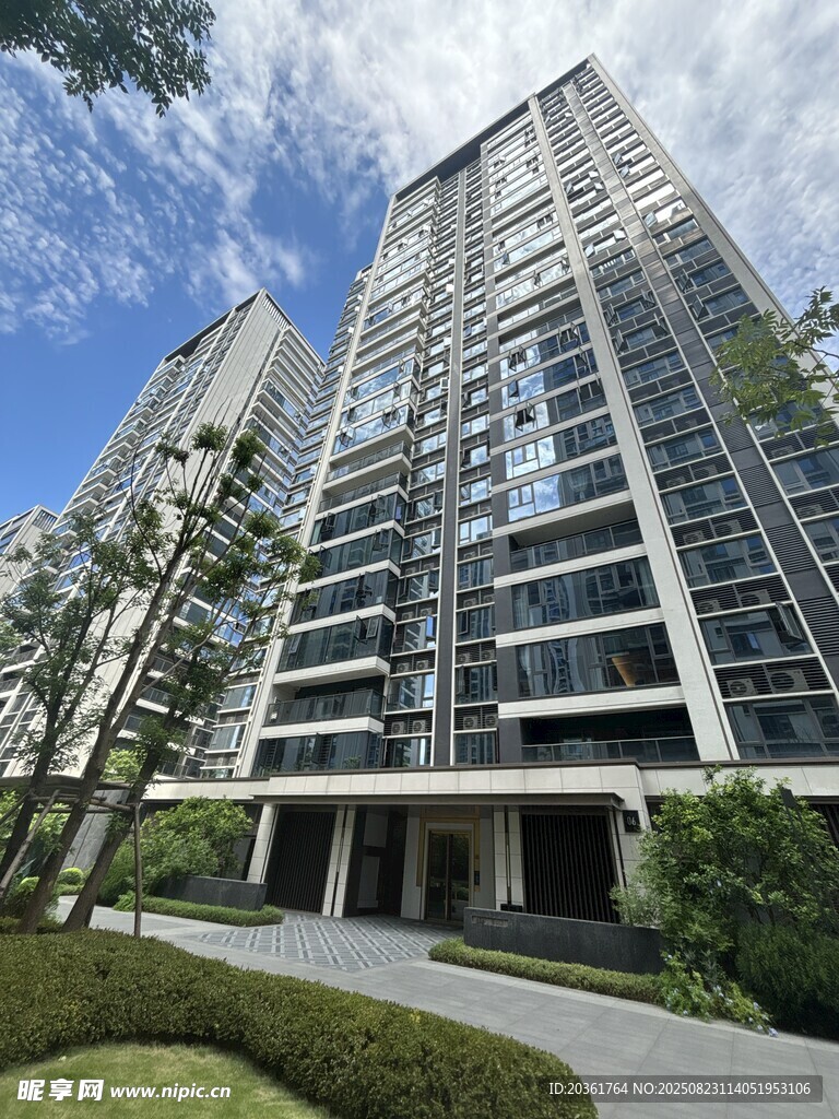 現(xiàn)代高層住宅建筑外觀