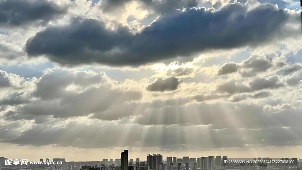 城市云霞