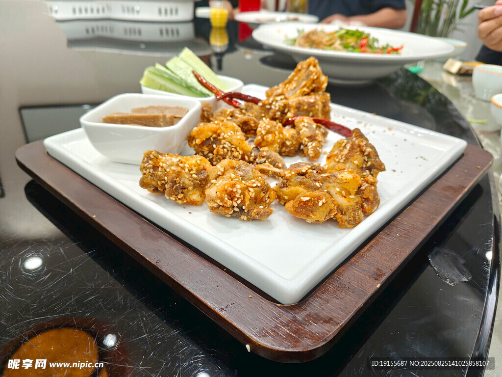 香酥炸羊排