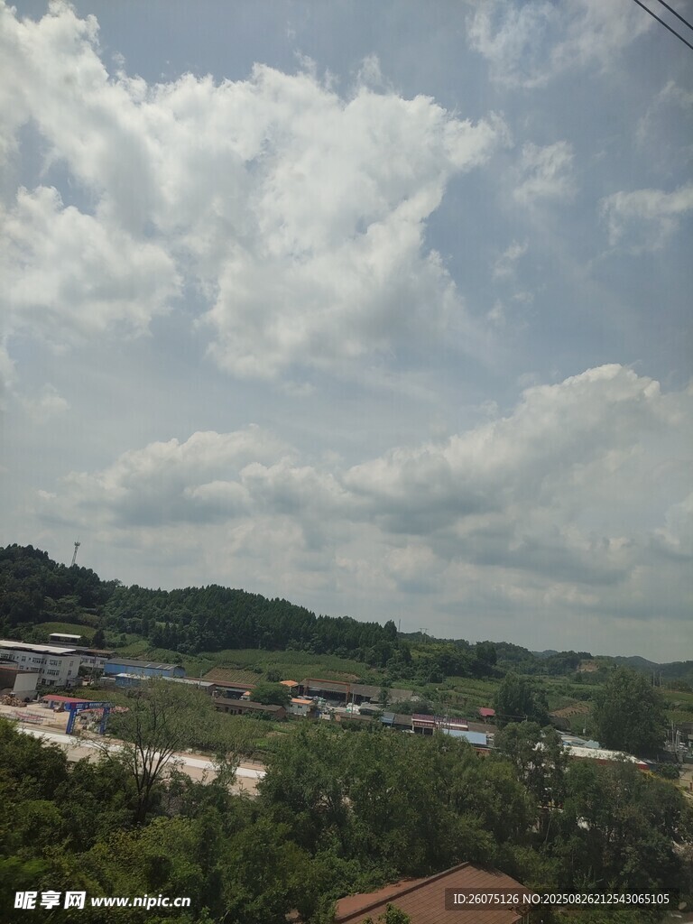 鄉(xiāng)村風景遠眺