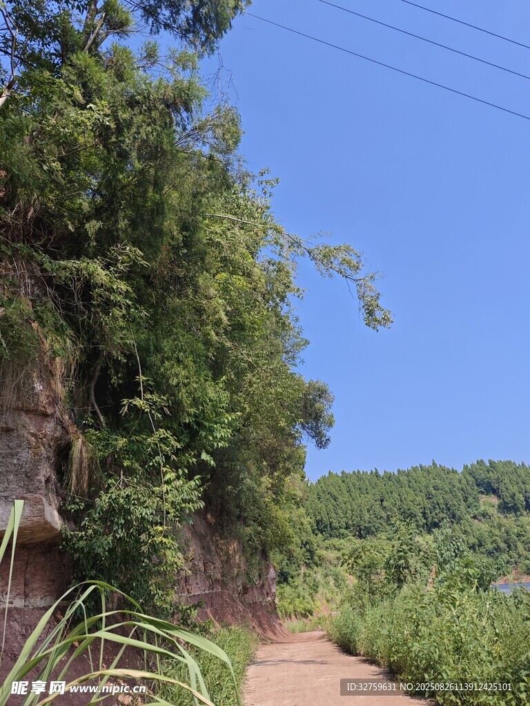 鄉(xiāng)間小徑 