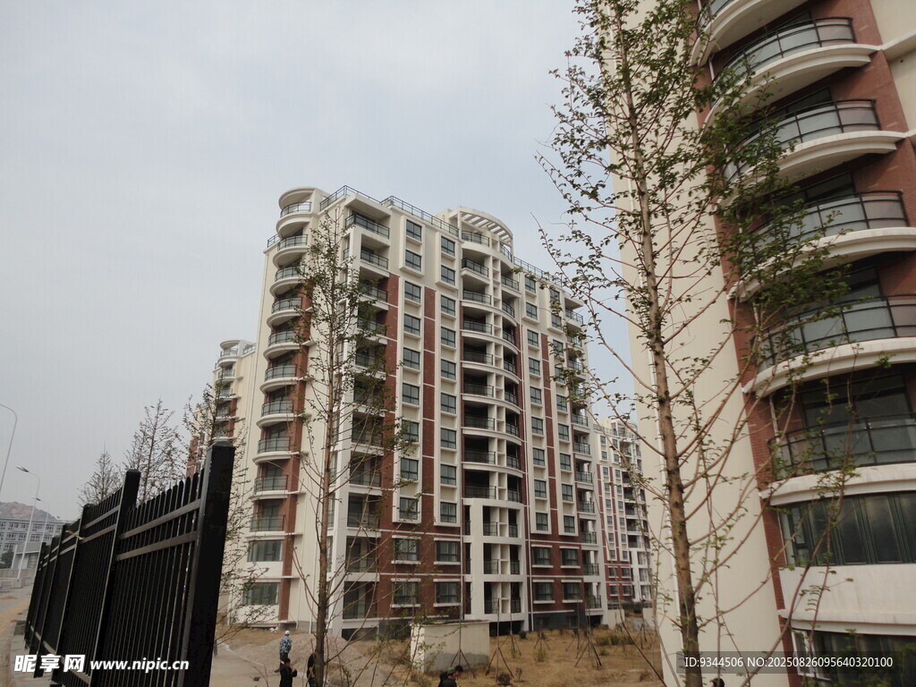 城市中的高層住宅樓