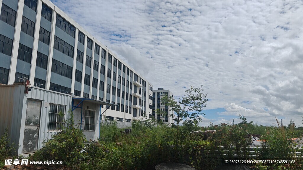現(xiàn)代風格辦公建筑外觀