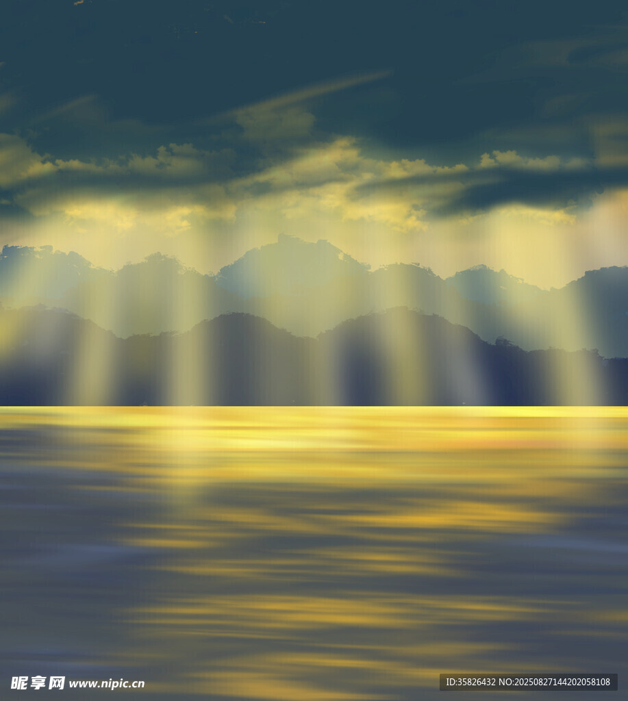 海上金光穿透云層美景