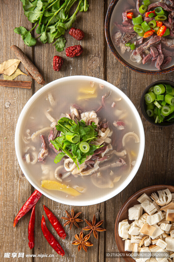 羊肉泡饃