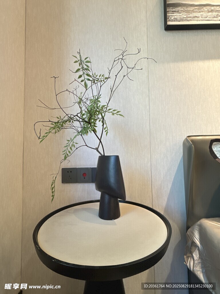 簡約風(fēng)室內(nèi)花瓶綠植擺件