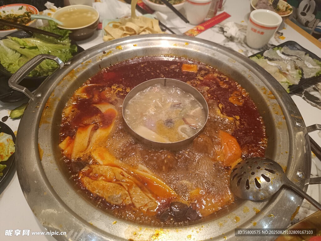 美味火鍋 