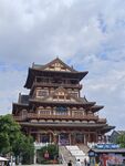 龍城閣