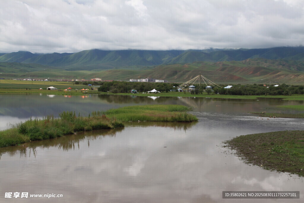 鄉(xiāng)村河畔風(fēng)光美景