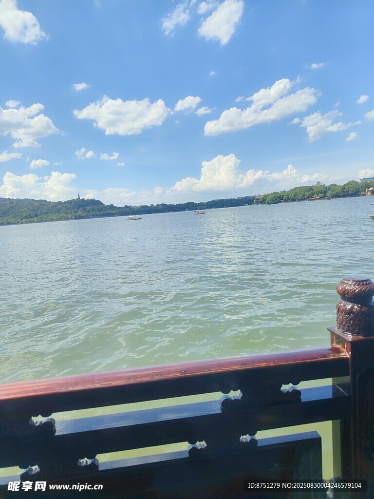 西湖
