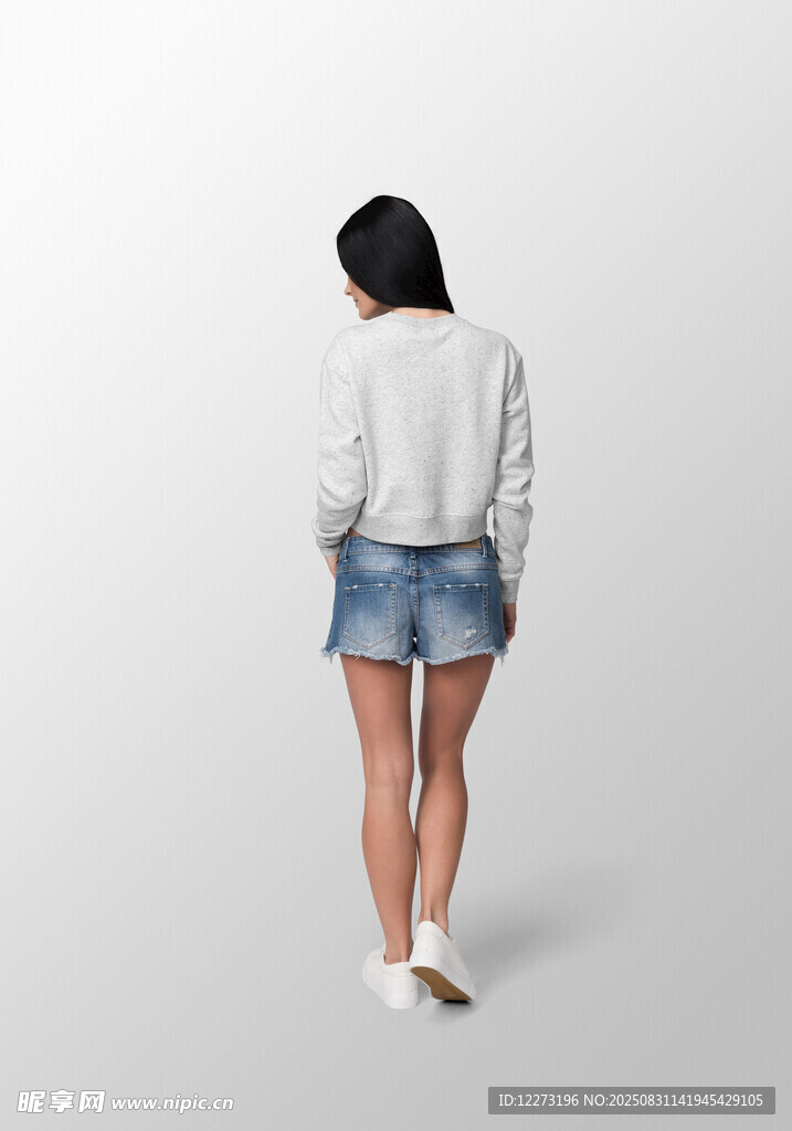 女子背影穿搭展示