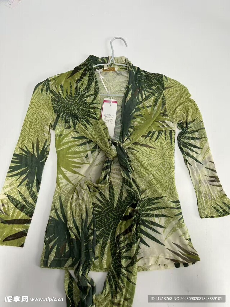 綠色熱帶葉紋時尚西裝套裝