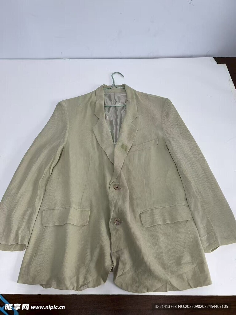 淺米色休閑西裝外套展示