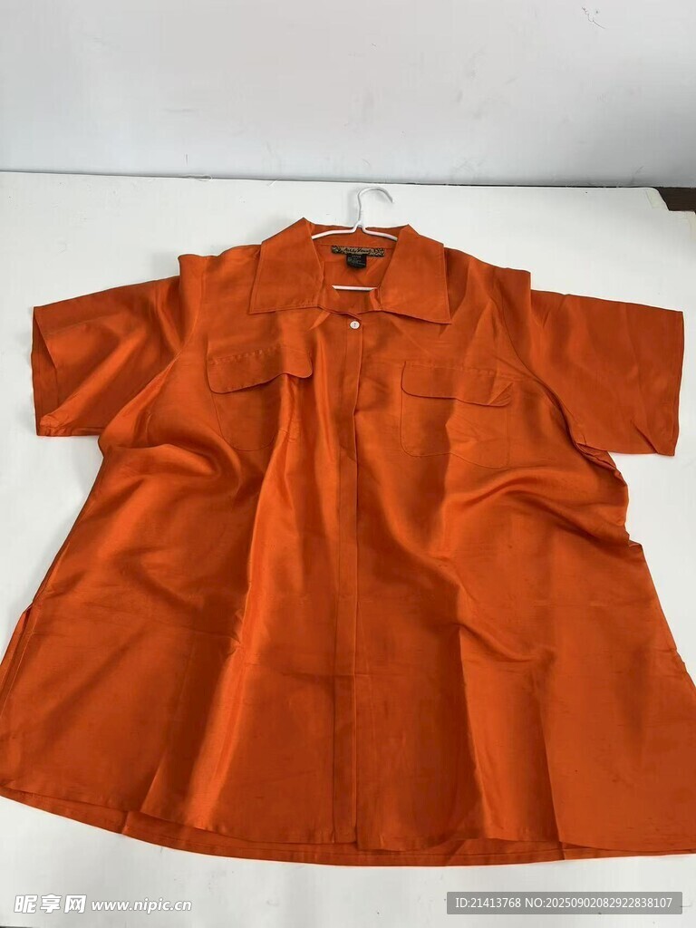 橙色短袖中式上衣展示