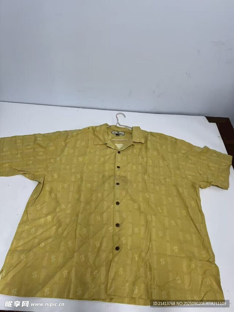 黃色中式上衣展示