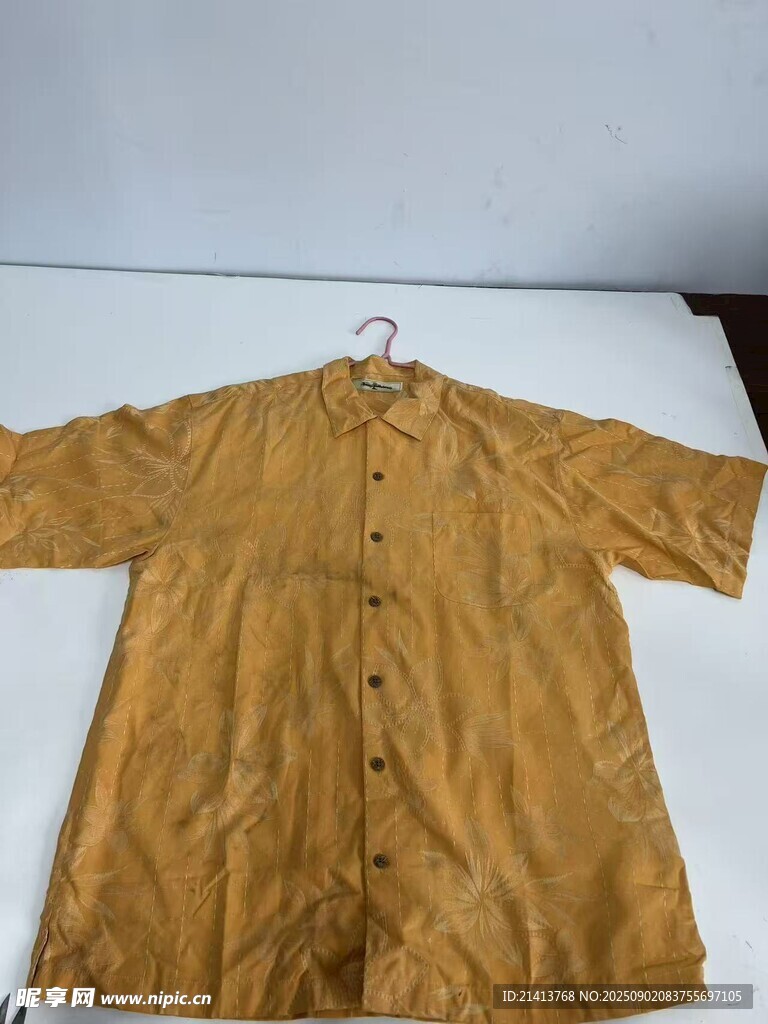 黃色復(fù)古短袖襯衫展示
