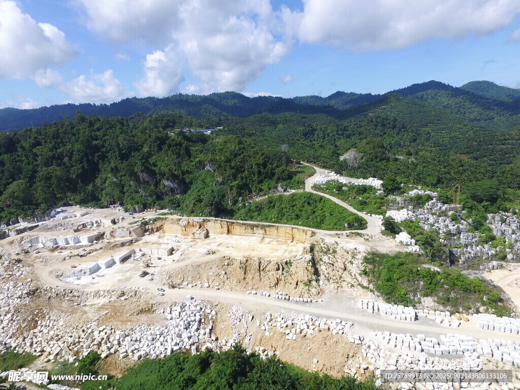 礦山開采