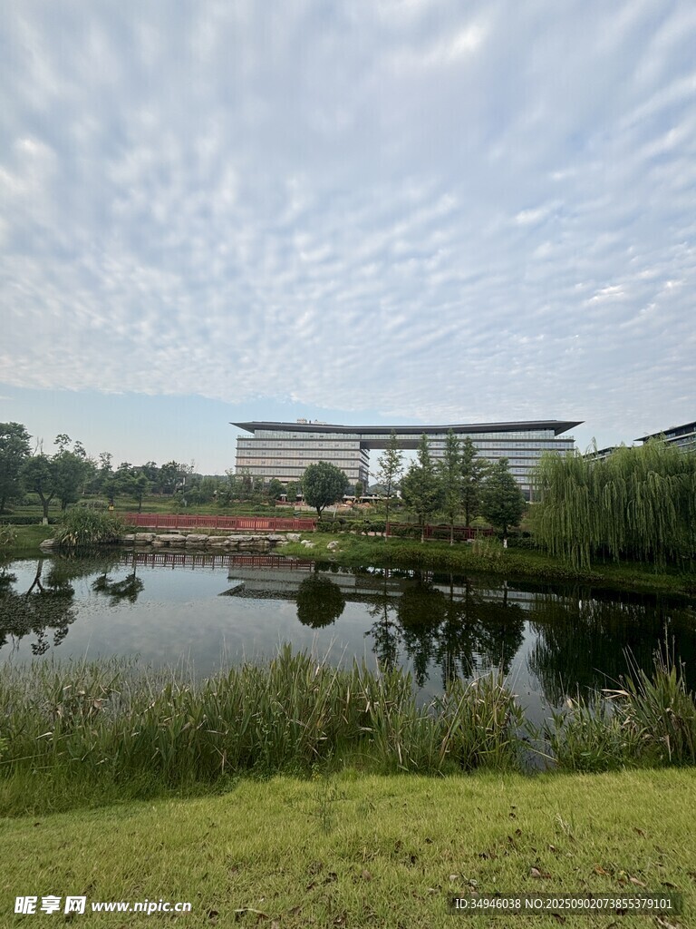 湖畔建筑風(fēng)景