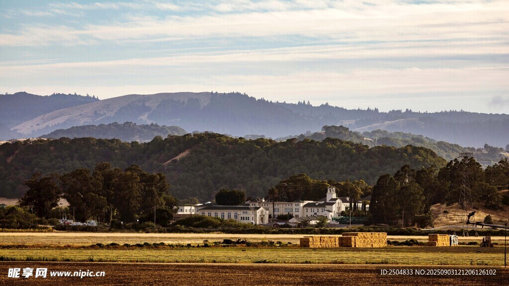 田園山間美景