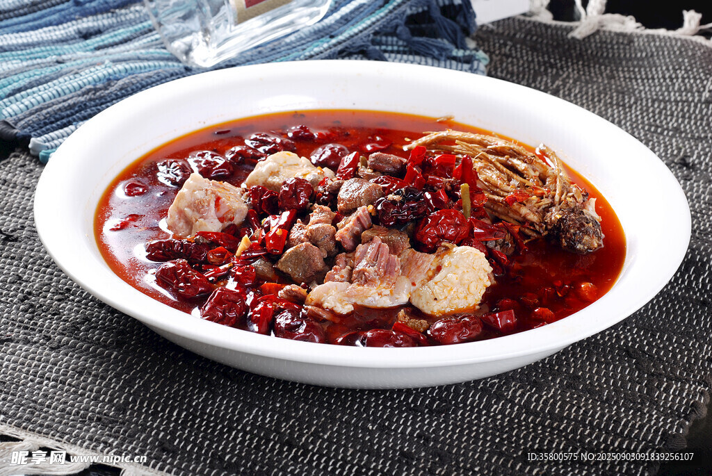 香辣美味水煮肉片
