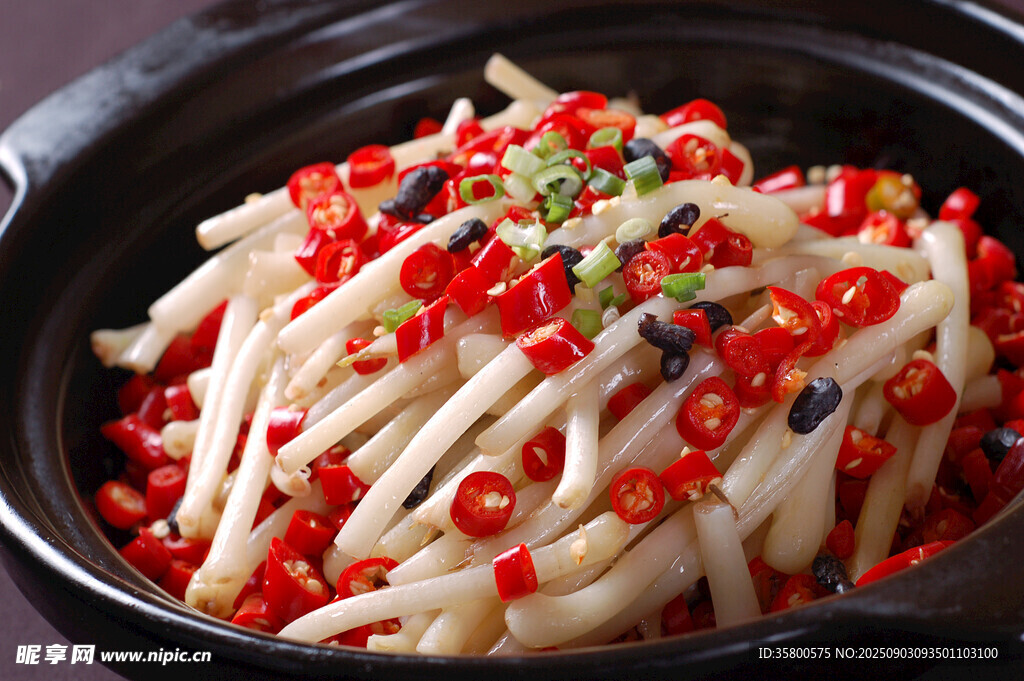 砂鍋美味白玉菇