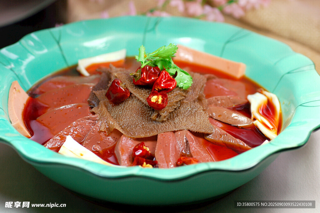 美味鮮鴨血火鍋食材