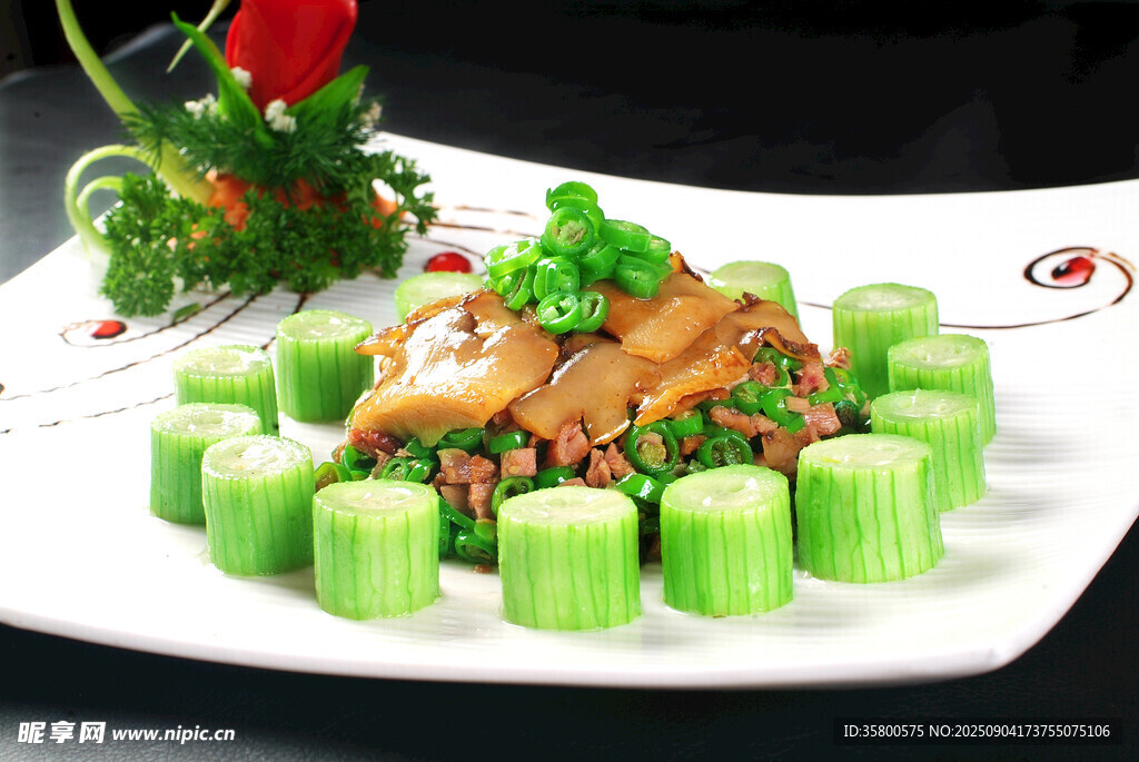 翡翠釀肉卷 