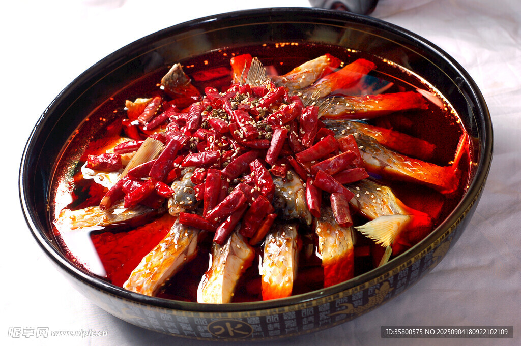 香辣美味的特色烤魚(yú)