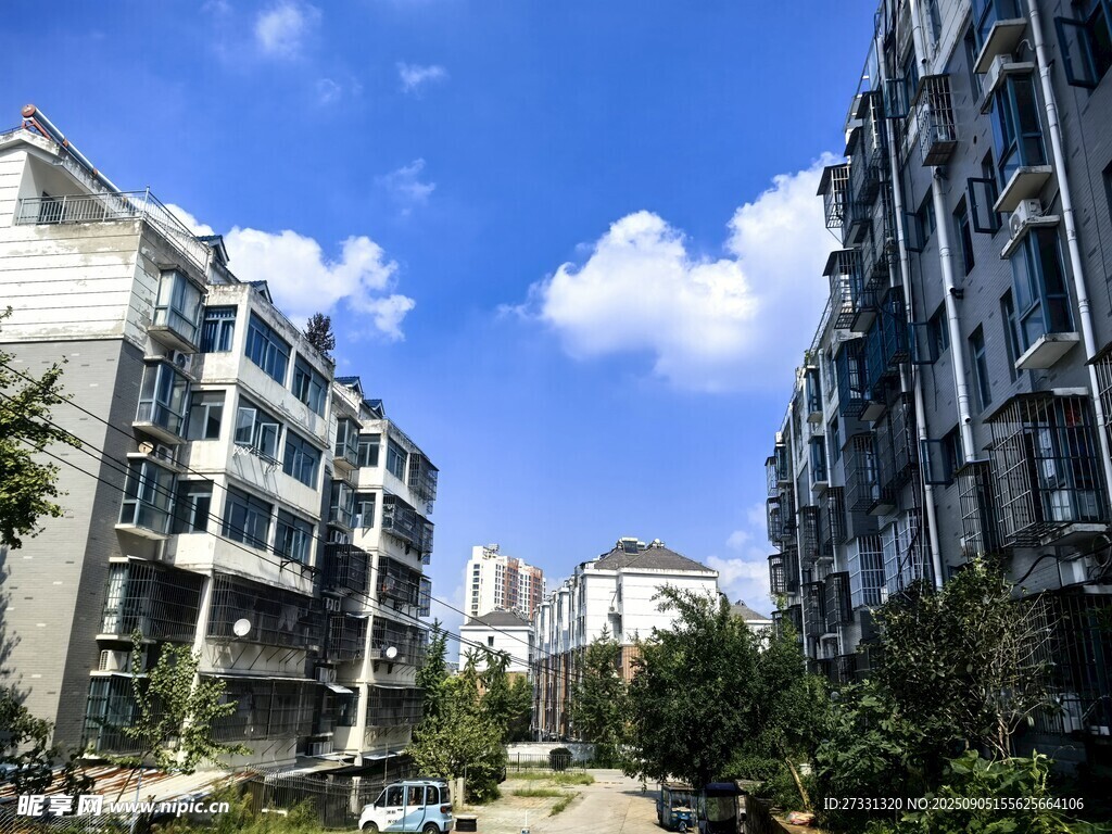 現(xiàn)代小區(qū)景觀
