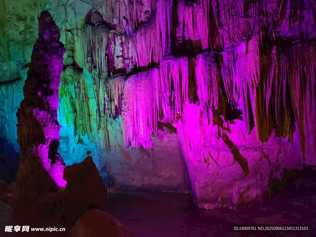 夢幻溶洞奇觀