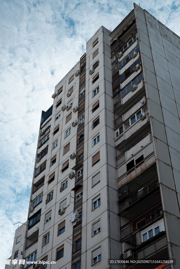 高樓外觀