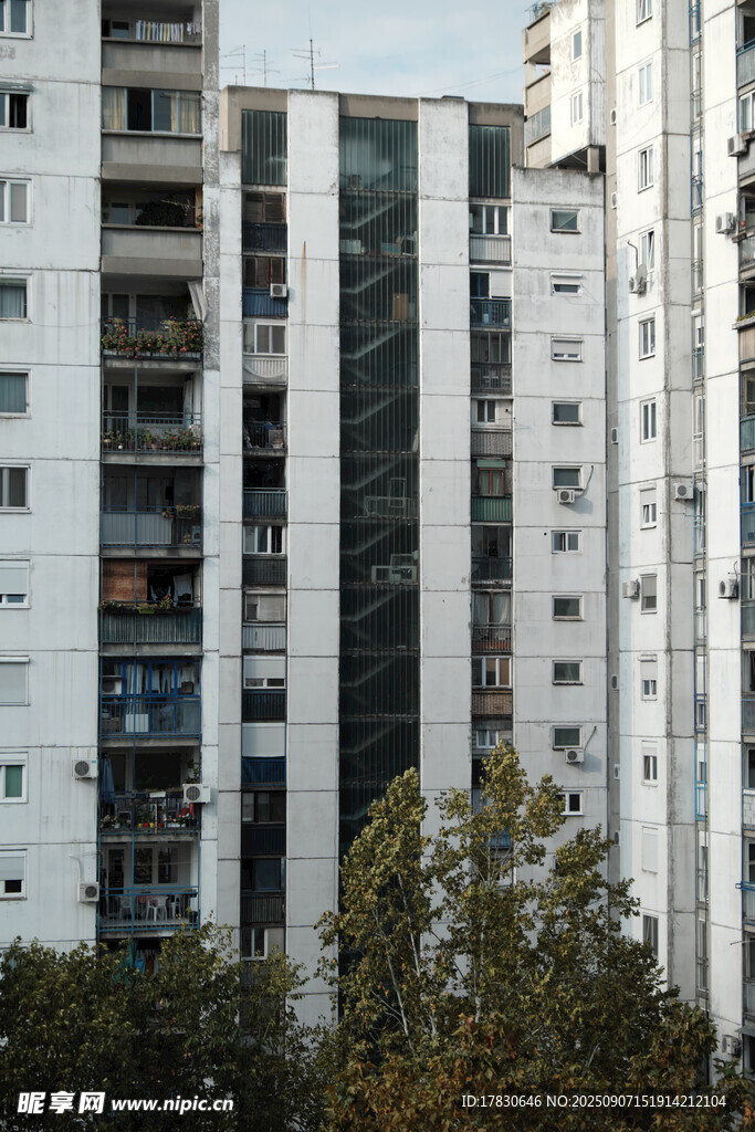 高層居民樓外觀景象