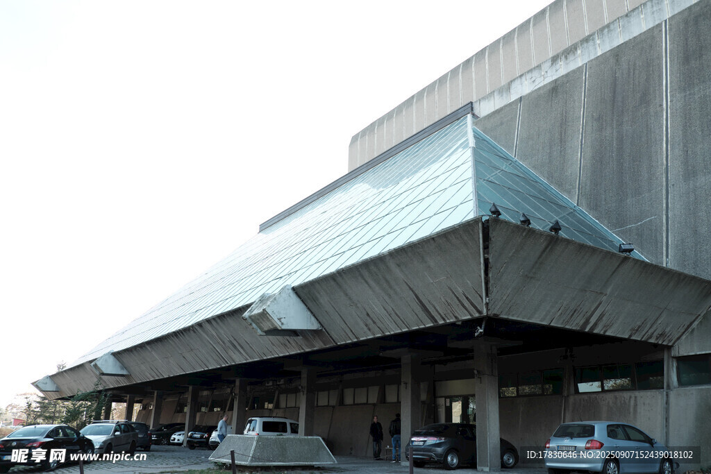 現(xiàn)代風(fēng)格建筑外觀