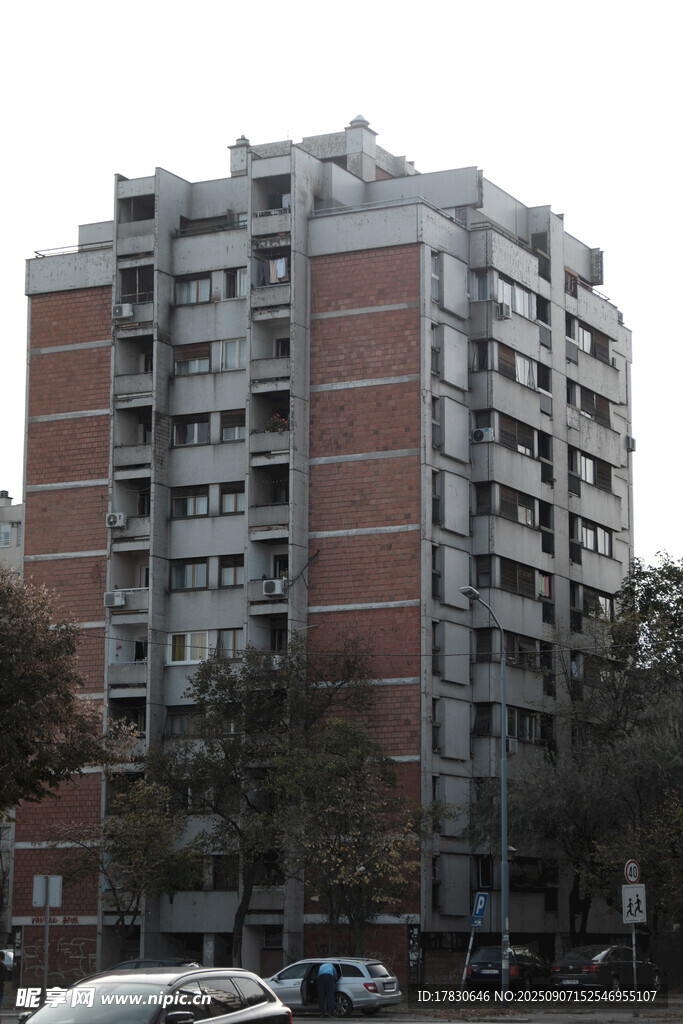 老舊居民樓外觀(guān)景象