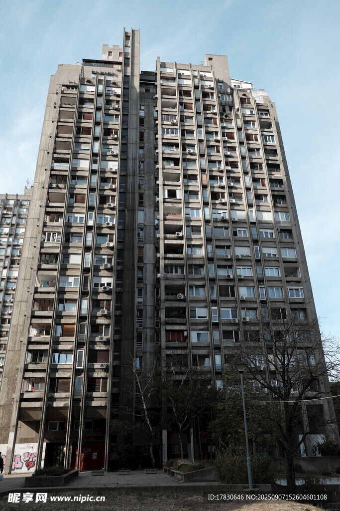 高層住宅樓外觀景象