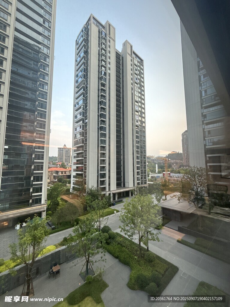 現(xiàn)代都市高層住宅景觀