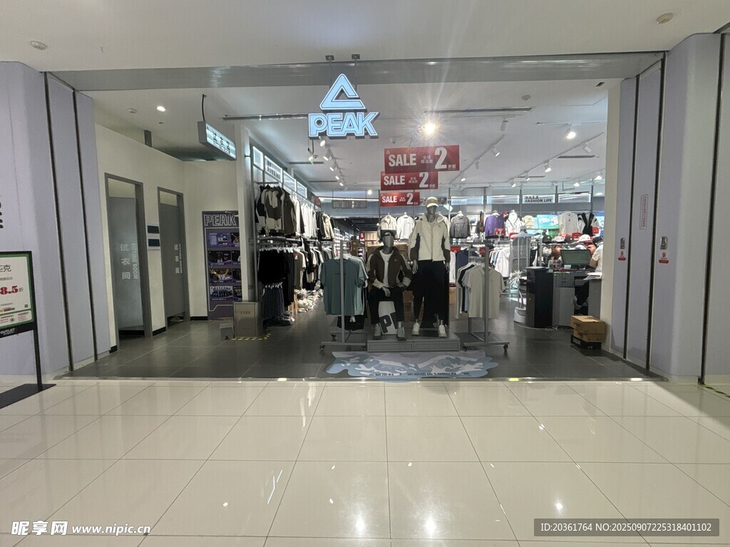 商場店鋪內(nèi)景展示