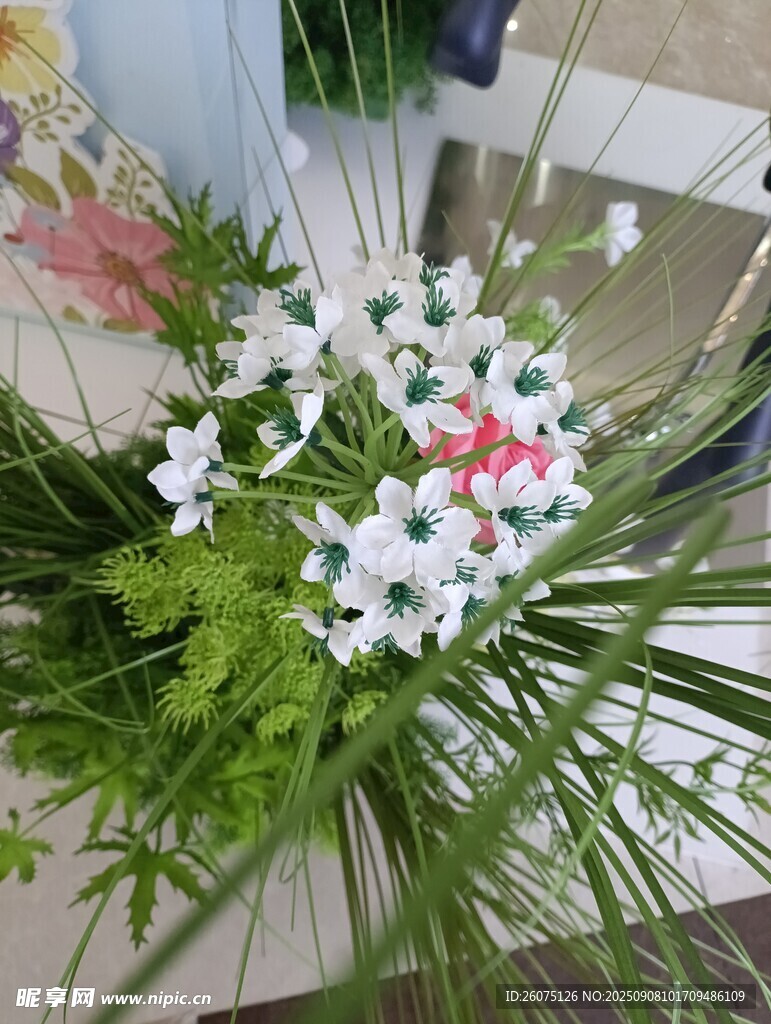 清新白色仿真花卉綠植組合