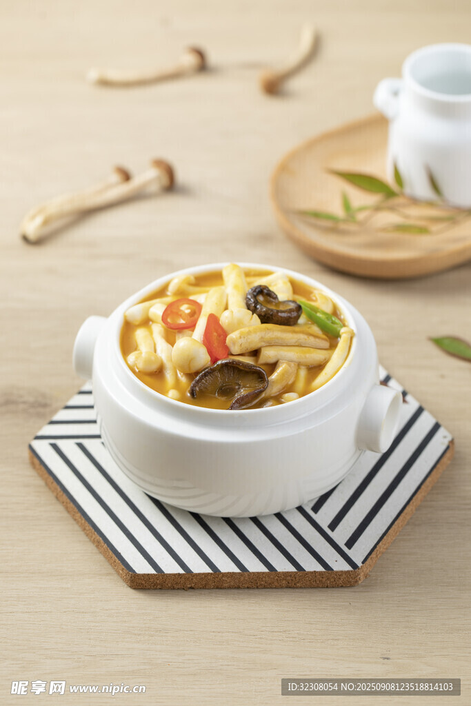 美味蔬菜湯面