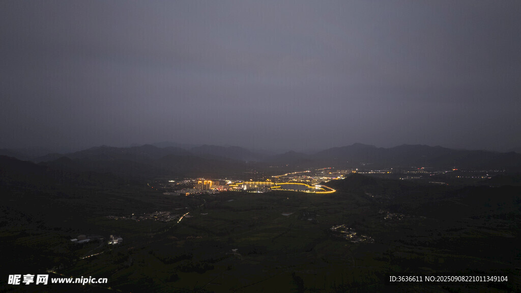 五臺(tái)縣城夜景