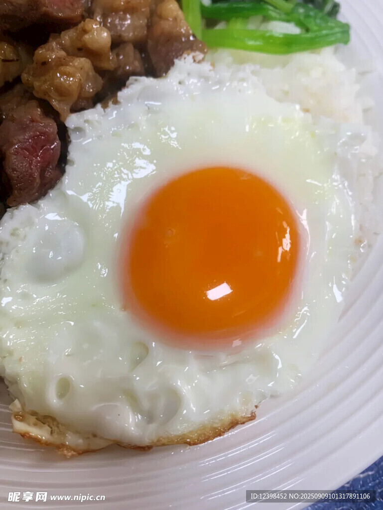 美味煎蛋配餐