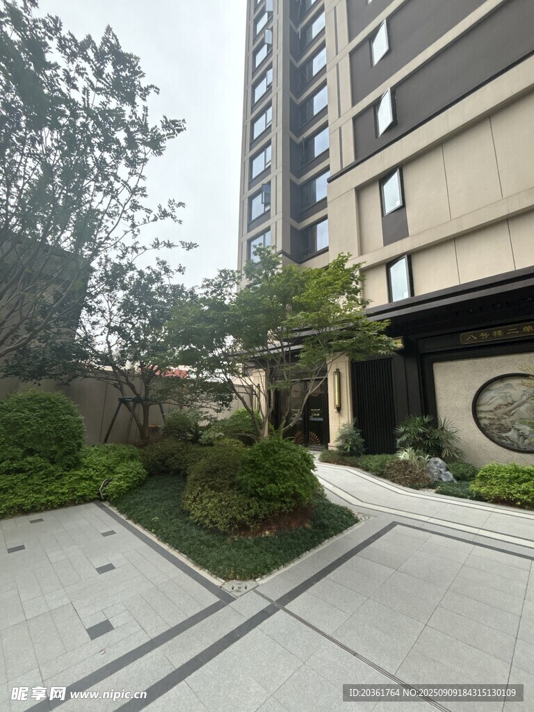 現(xiàn)代小區(qū)精致戶外景觀